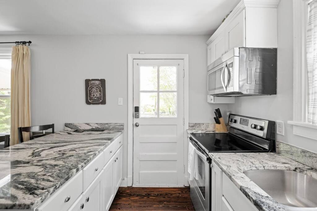 Private House + Yard Central Location To All Rva Richmond Exteriör bild