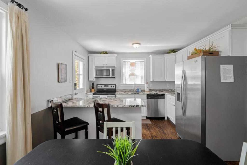 Private House + Yard Central Location To All Rva Richmond Exteriör bild