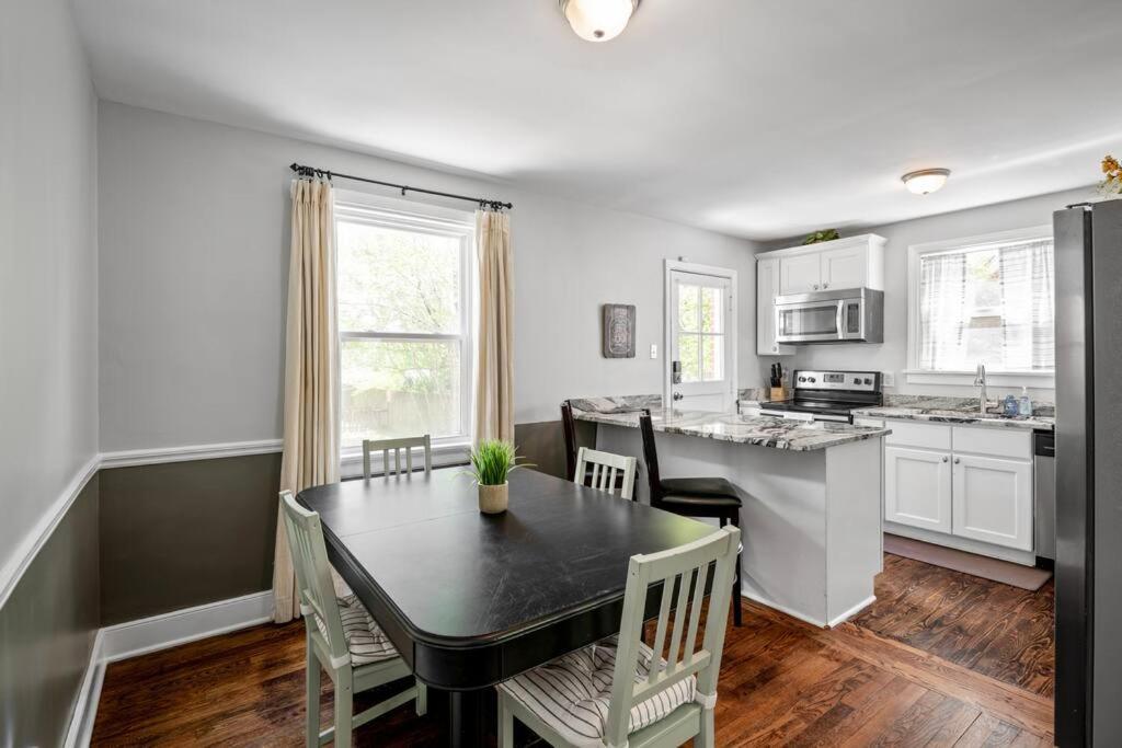 Private House + Yard Central Location To All Rva Richmond Exteriör bild